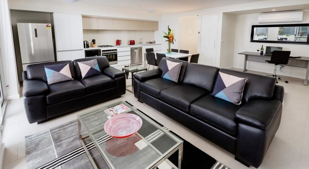 Hamilton Executive Apartments Нюкасъл Екстериор снимка