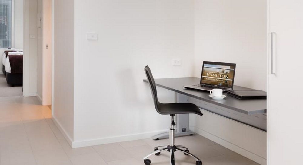 Hamilton Executive Apartments Нюкасъл Екстериор снимка
